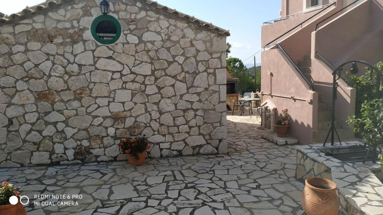 Sofias Cottage Razata Argostoli Exteriör bild